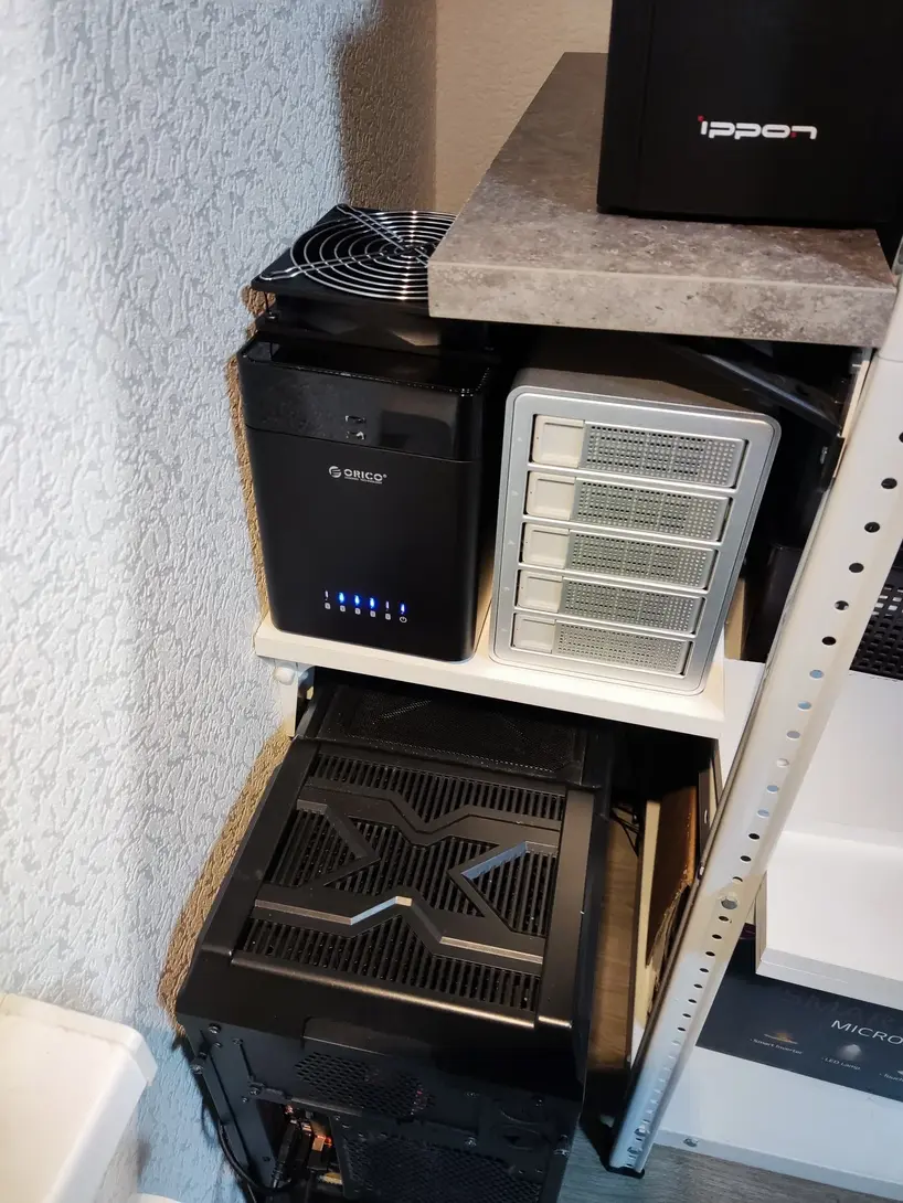 Ae3603e073eff4342b03ba6d15757f246u