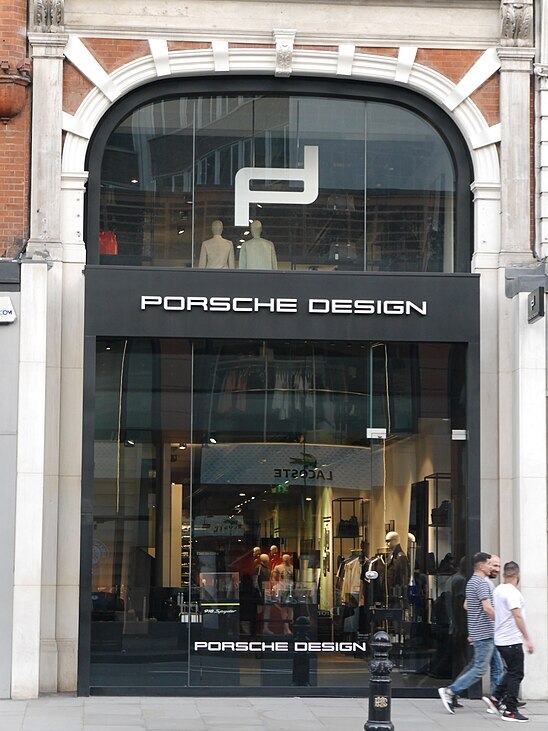 PorscheDesignBromptonRoadLondonJune201601