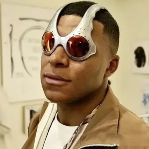 Очки солнцезащитные Oakley (из-за рубежа, с картой OZON)