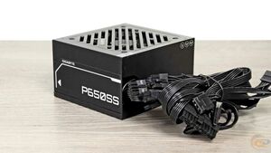  Блок питания Gigabyte P650SS, SILVER, 230V (с Ozon Картой) 
