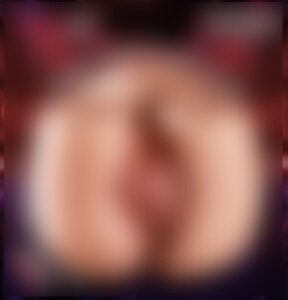 Реалистичный мастурбатор с анусом и вагиной