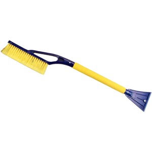 Щетка для снега со съемным скребком Goodyear WB-03 (с бонусами 240 руб.)