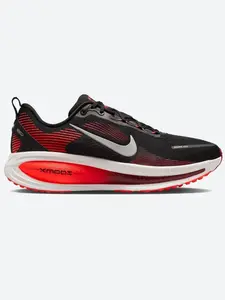 Кроссовки Nike Vomero 18 (+ 2600 баллов, с купоном, с картой Ozon)