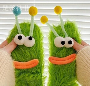 Носки гусеница цвет в ассортименте, р-р универсальный (с картой OZON, из-за рубежа)